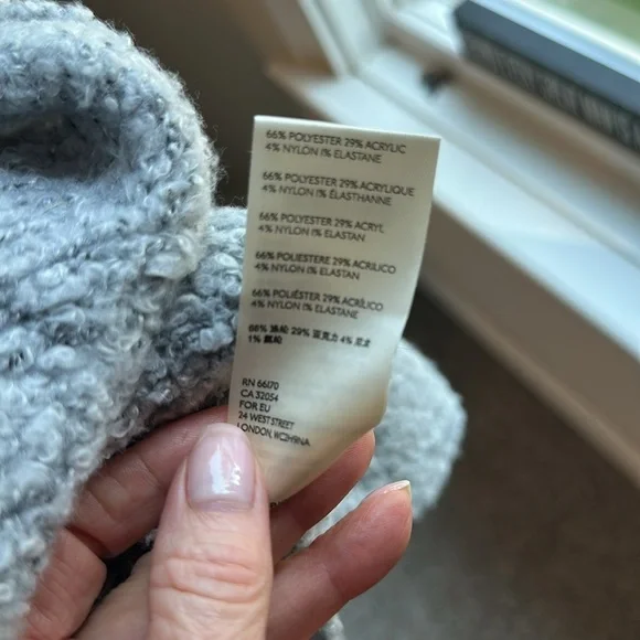 Free People Loose Fit Boucle Cowl neck Sweater, Size S/P, VGUC - Picture 7 of 8